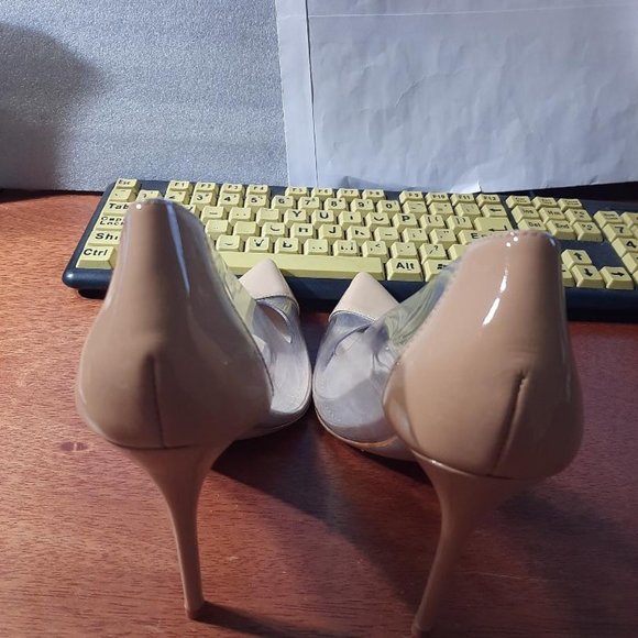 NEW ! Schutz Cendi Transparent Pointed Toe Pump Size 6.5 - Picture 4 of 6